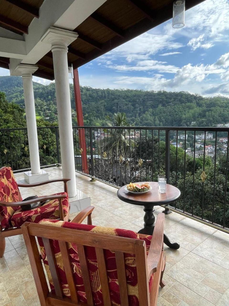 Kandyan View Homestay -Foreign Luaran gambar